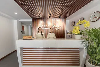Ocean Flower Hotel ダナン市